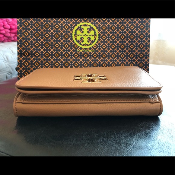 Tory Burch - Picture 8 of 8